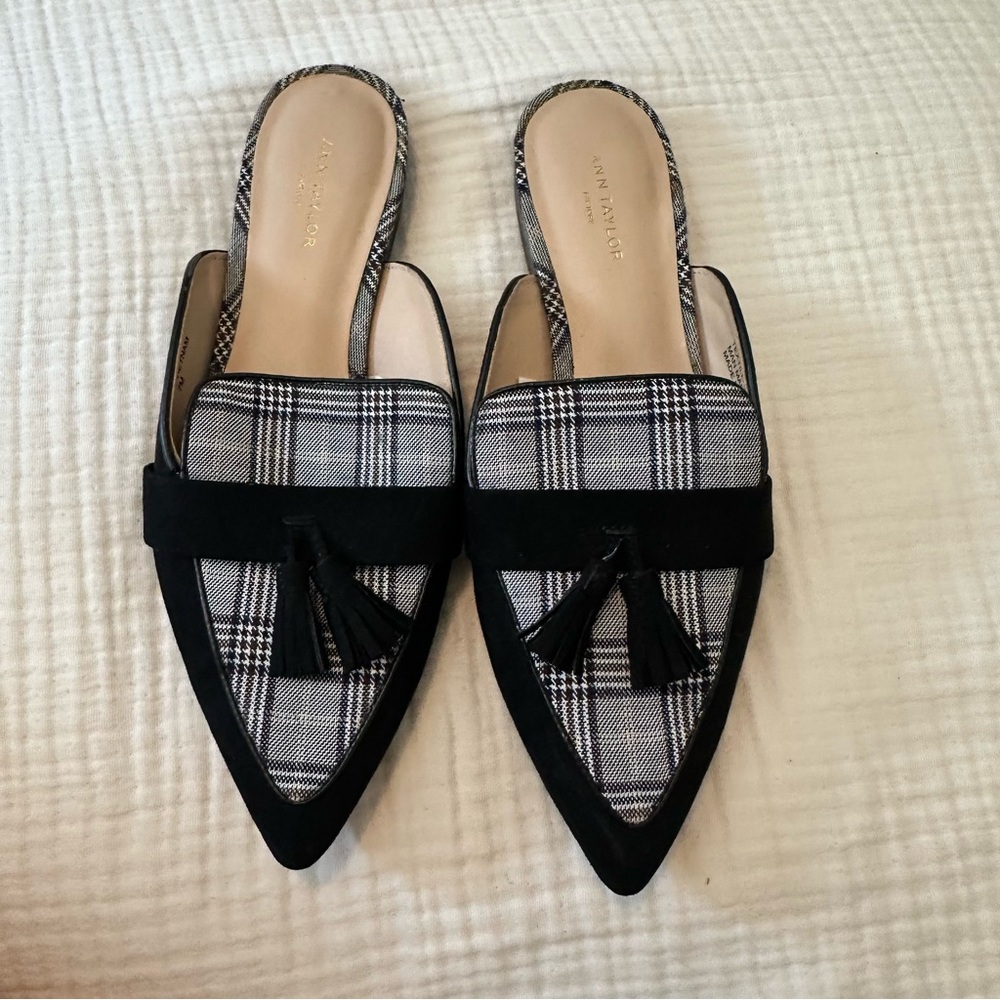 Ann Taylor Herringbone Plaid Mule Loafer Slip On Black Tassel Slides Old Money 7
